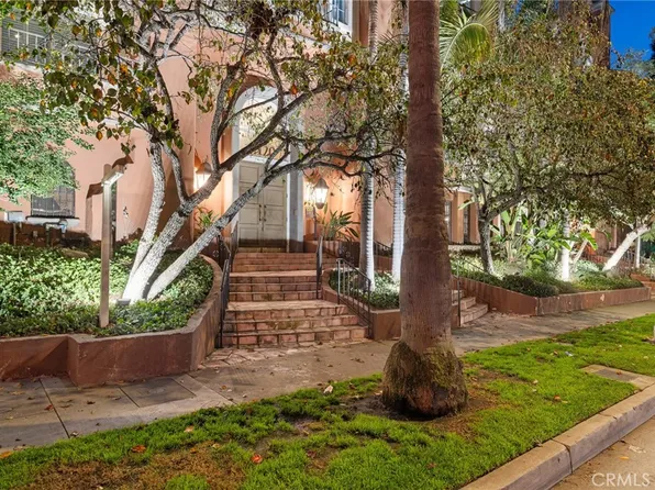 7120 La Tijera Blvd APT C201, Los Angeles, CA 90045