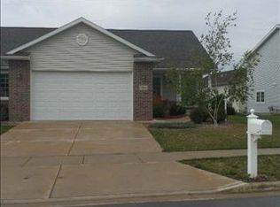 703 Cork Xing, Cottage Grove, WI 53527