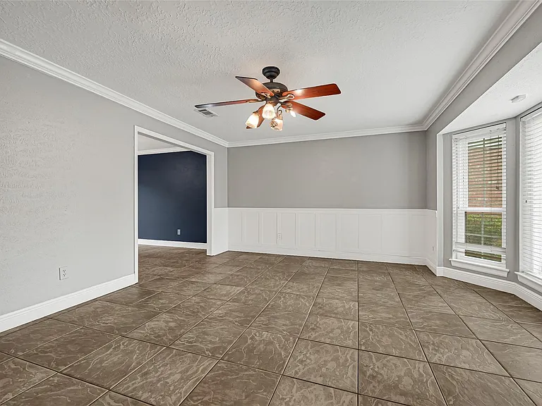 29 Dover Dr — Photo 4