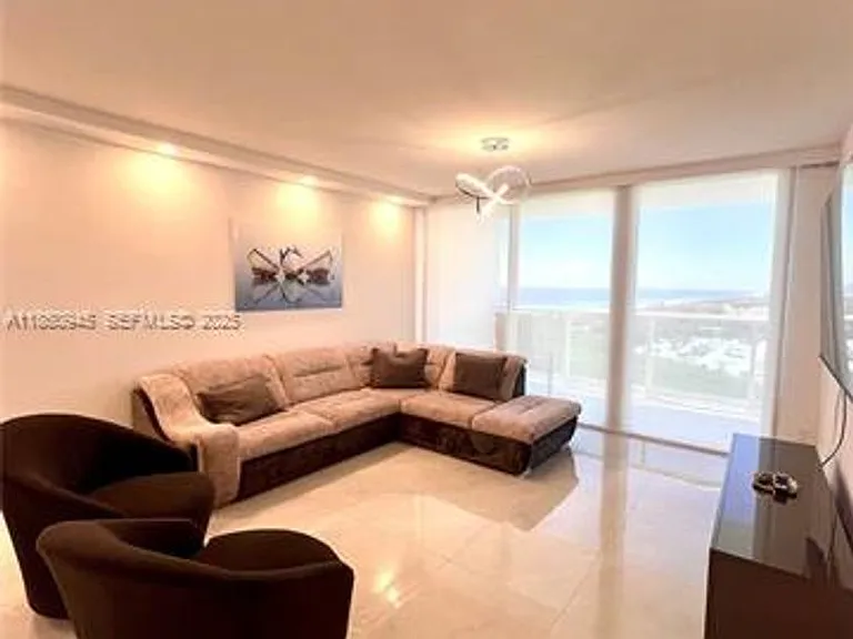 100 Bayview Dr #CU-1524 — Photo 30