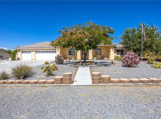 26760 Cinch Ln, Helendale, CA 92342