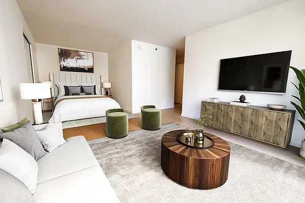 180 W 20th Street #6B