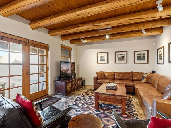 414 Camino Delora Unit 2, Santa Fe, NM 87505