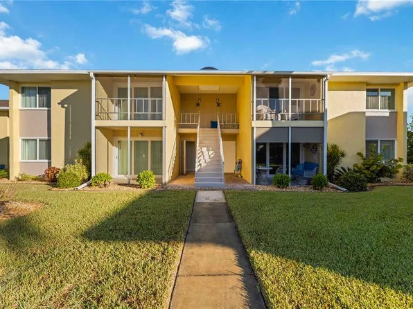 101 Louella Ln APT 11, Nokomis, FL 34275