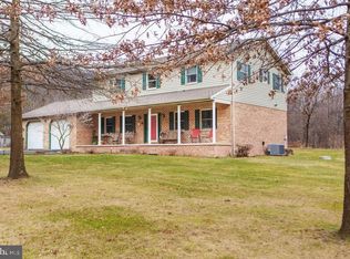 9980 Circle Dr, Saint Thomas, PA 17252