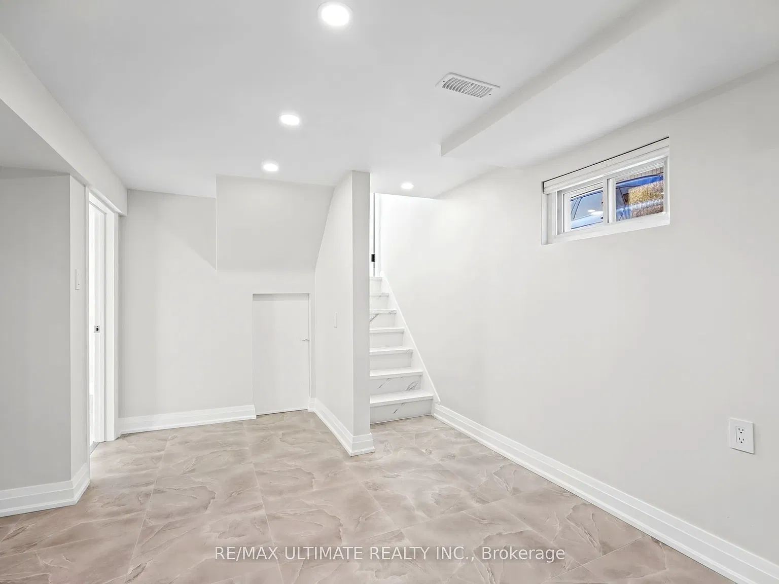 2 bed, $2,250 — Photo 2