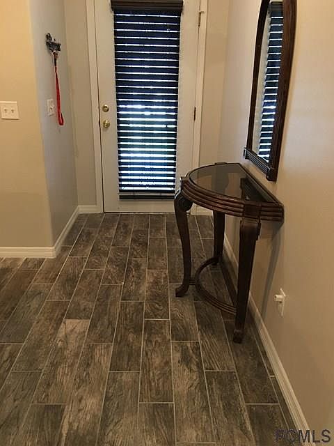 1st image of 56 Poplar Dr
