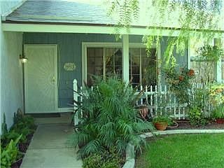Gorgeous upgraded dream house.$20,000 in upgrades since '05.A/C   ceiling fans