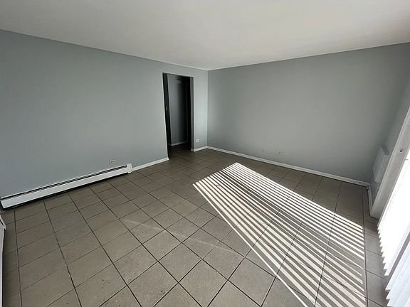 5th image of 14116 S School St APT 1B