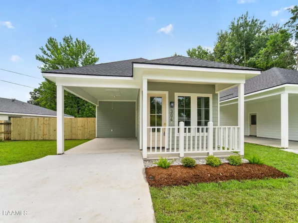 304 Academy Rd, Lafayette, LA 70503