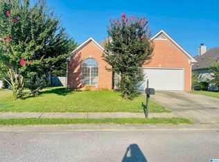 1205 Amberley Woods Dr, Helena, AL 35080