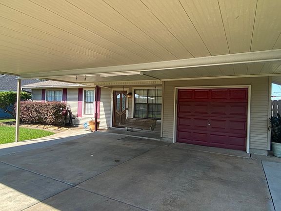 3rd image of 2720 Avenue N