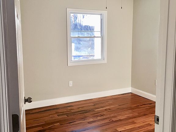4th image of 22605 Hawlings River Dr