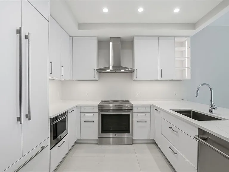 275 1st Ave S #1104 — Photo 5