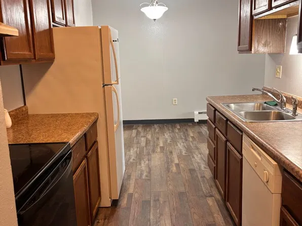 FTC-3 2715, 2715 Hawken St APT 21, Bismarck, ND 58503