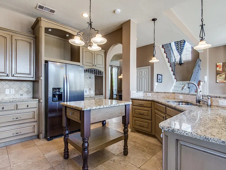 2500 Sir Tristram Ln — Photo 15