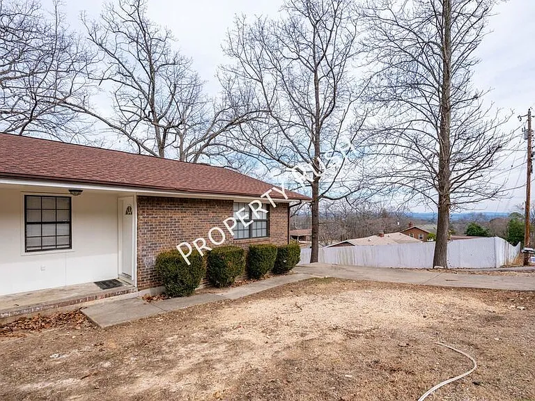 340 Alpine Dr #A — Photo 4