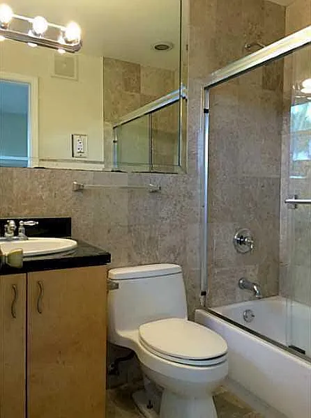 2 bed, 700 sqft, $2,000 — Photo 3