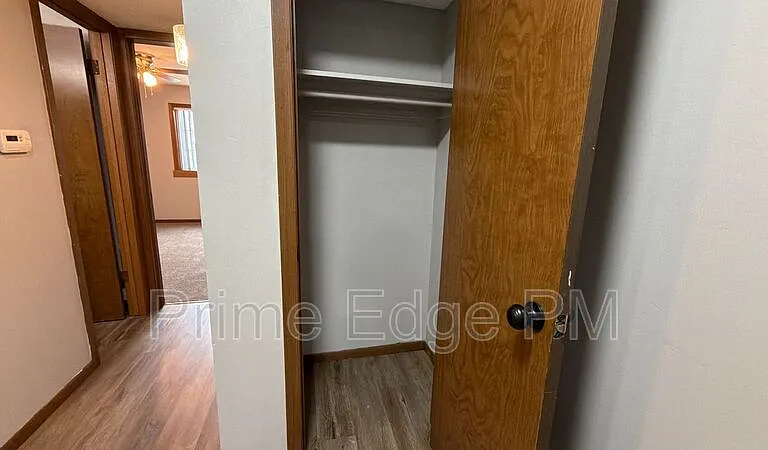 1109 N 28th St #10 — Photo 8