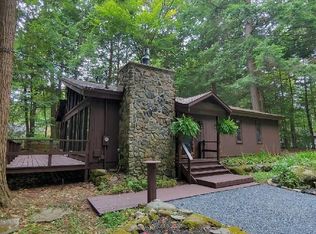 16 Isle Harbour Dr, Diamond Pt, NY 12824