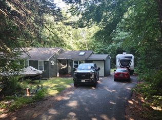 9 David Dr, Raymond, NH 03077