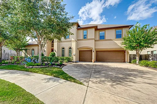 2914 Cotswold Ln Photo 1