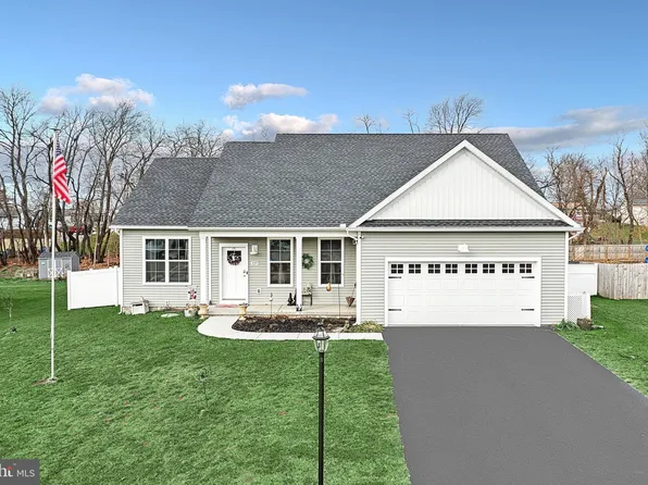 125 Oxford Blvd, New Oxford, PA 17350