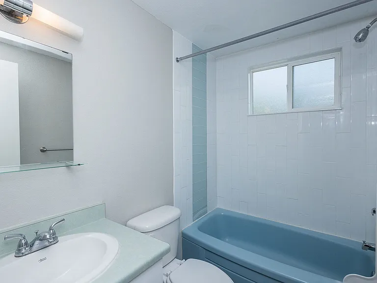 2441 S. York St. — Photo 60