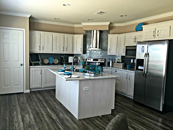 5th image of 2600 Industrial Dr W #7098