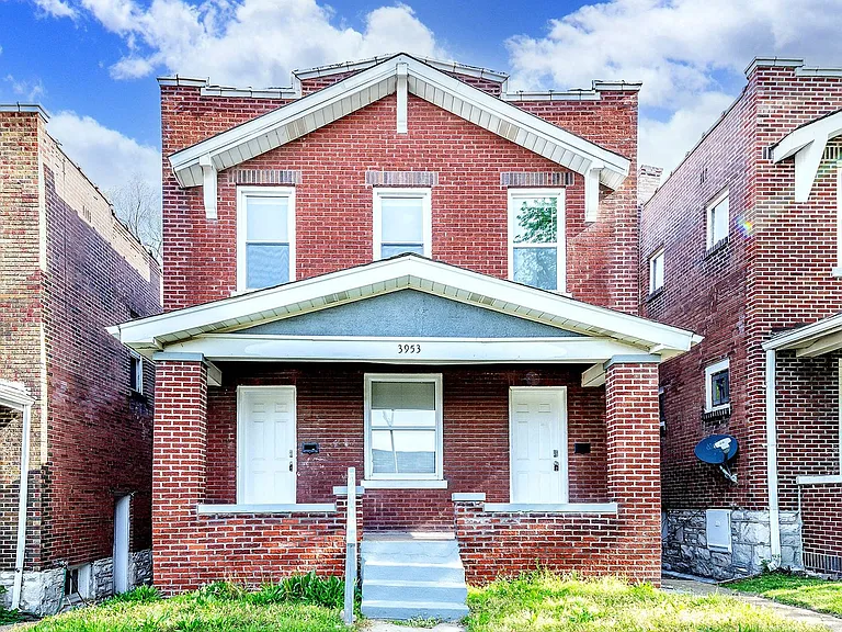 3953 Tholozan Ave — Photo 2