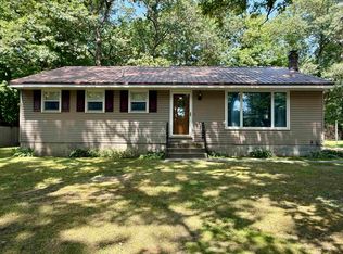38 Colchester Point Rd, Colchester, VT 05446