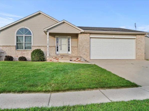 2108 Altoona Rd, Bloomington, IL 61705