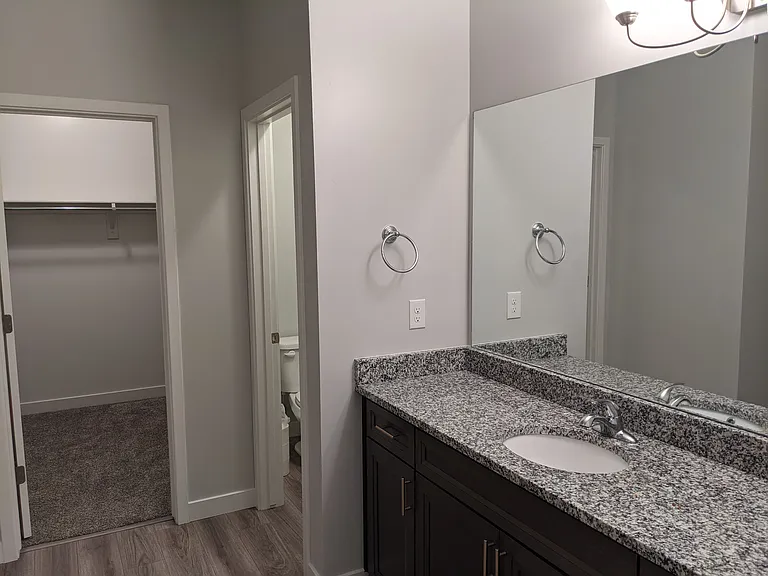 3293 S Lincoln Ln — Photo 9