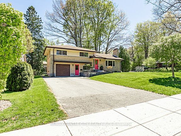 3rd image of 858 Hickory Rd