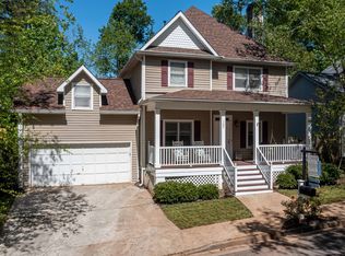 102 Glenlake Commons Dr, Decatur, GA 30030