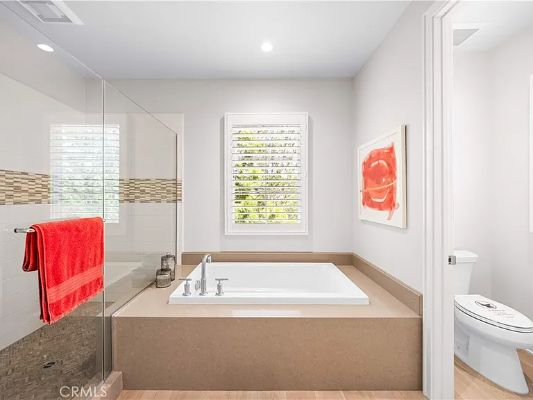 164 Villa Rdg — Photo 18