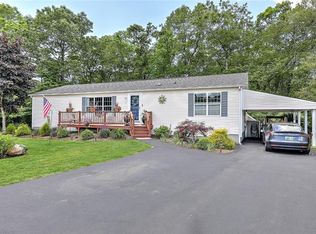 15 Stellar Way, South Kingstown, RI 02879