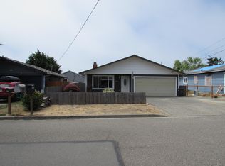 1060 Crocker St, Coos Bay, OR 97420