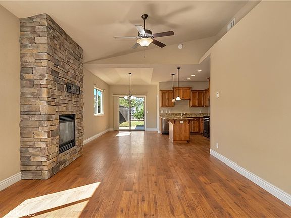 5th image of 2771 Levi Ln