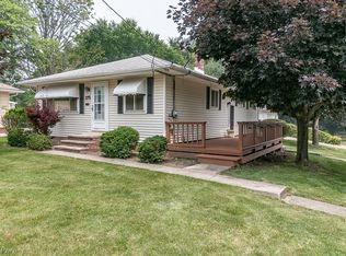 175 Greencroft Rd, Bedford, OH 44146