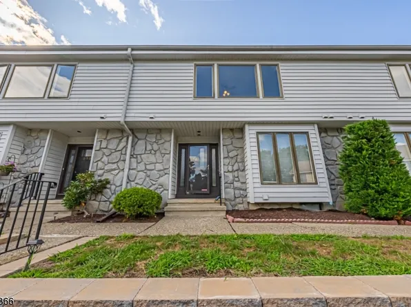 273 Cheyenne Rd, Andover Twp., NJ 07848