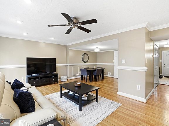 4th image of 10112 Copeland Dr