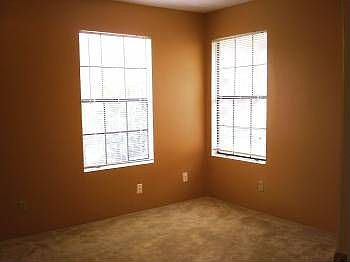 5th image of 400 Lake Placid 202 Ct