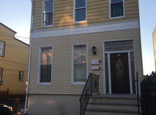 305 Old Bergen Rd #1, Jersey City, NJ 07305