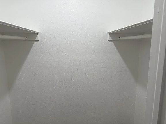 5th image of 6700 Escondido Dr APT E4