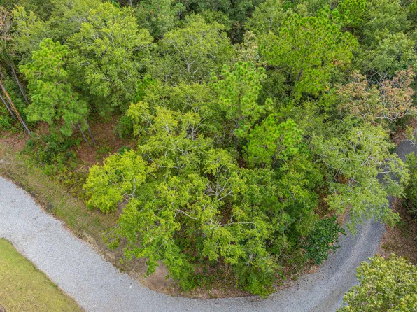 964 Awendaw Lakes Blvd, Awendaw, SC 29429