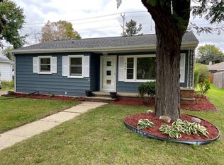 1030 E Glendale Ave, Appleton, WI 54911