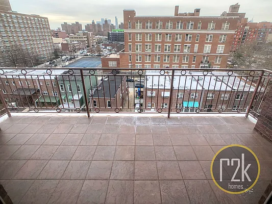 Rented by Realty 2000 Corp | media 84