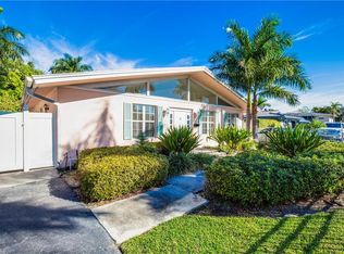 777 Central Ave, Naples, FL 34102