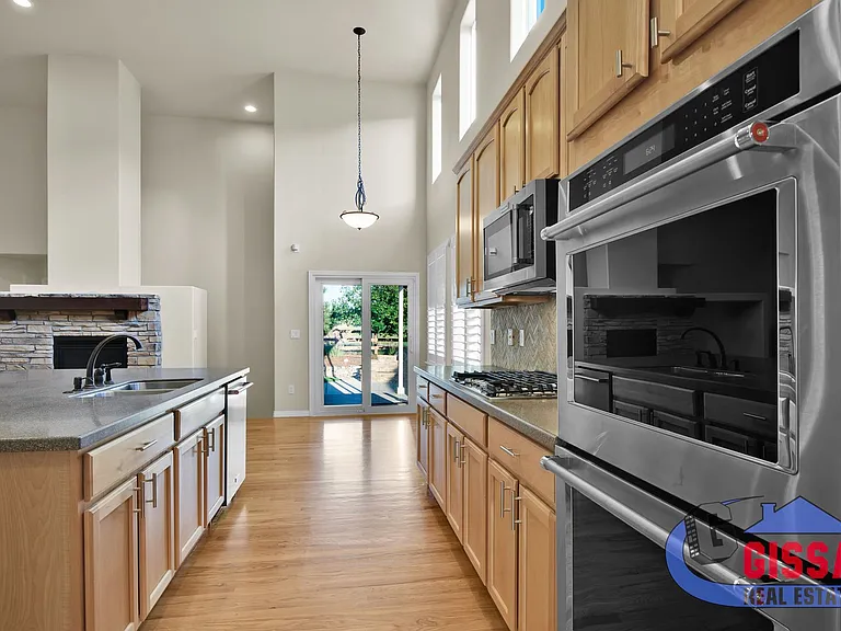 8109 Winding Passage Dr — Photo 12